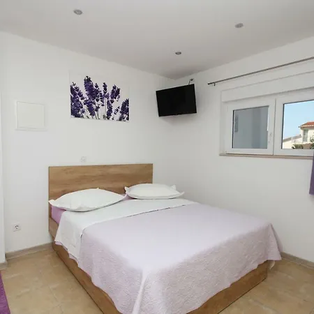 Dalmacija Apartment